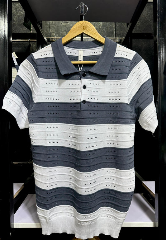Old money style knitted polo