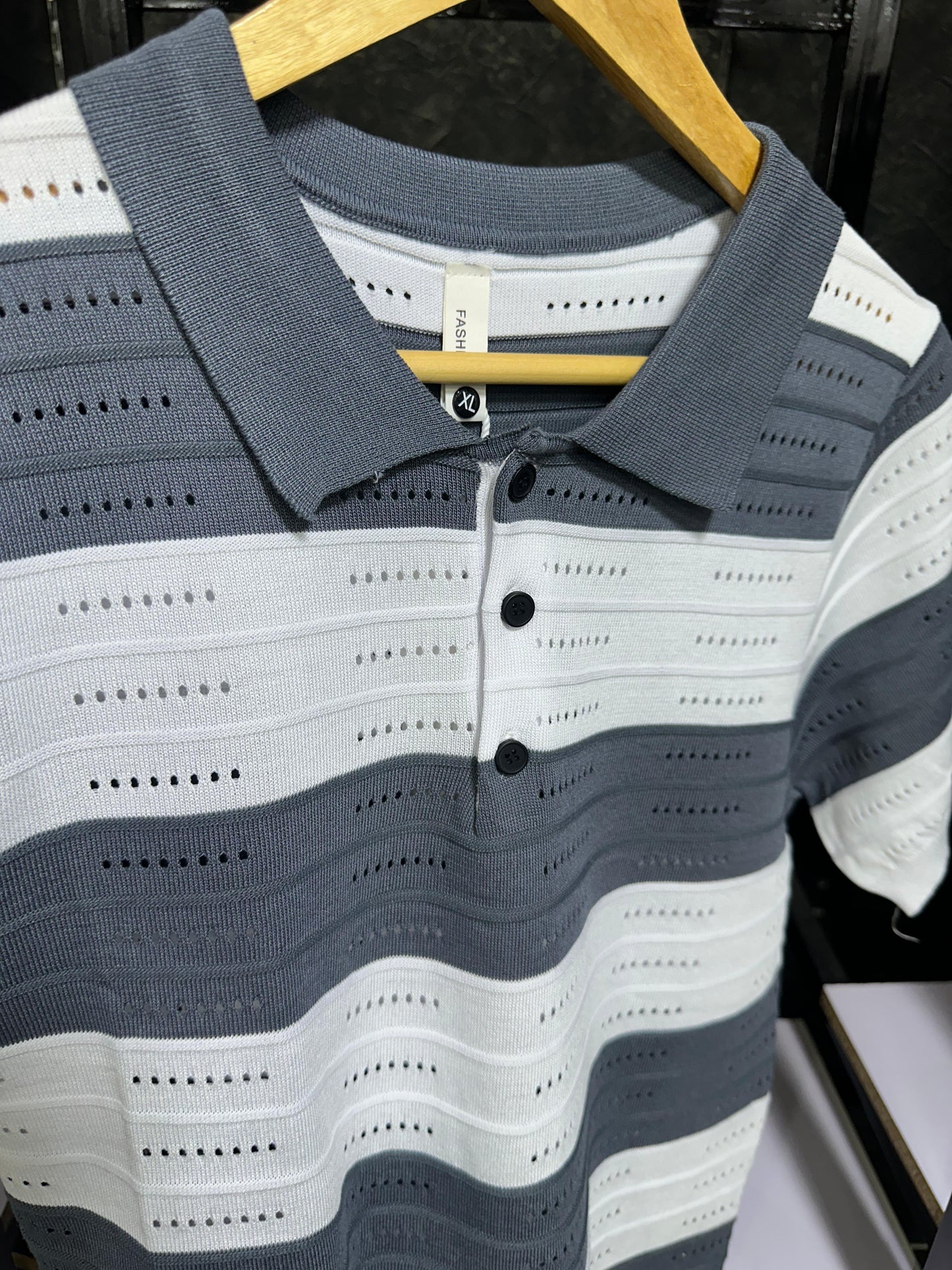 Old money style knitted polo