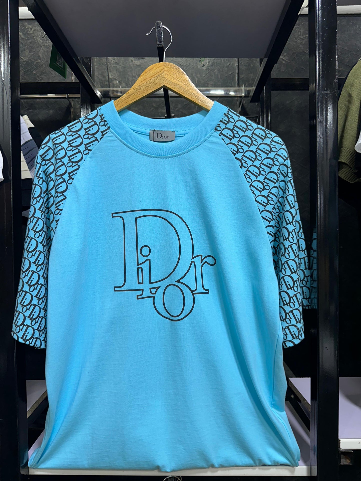 Down shoulder T shirt